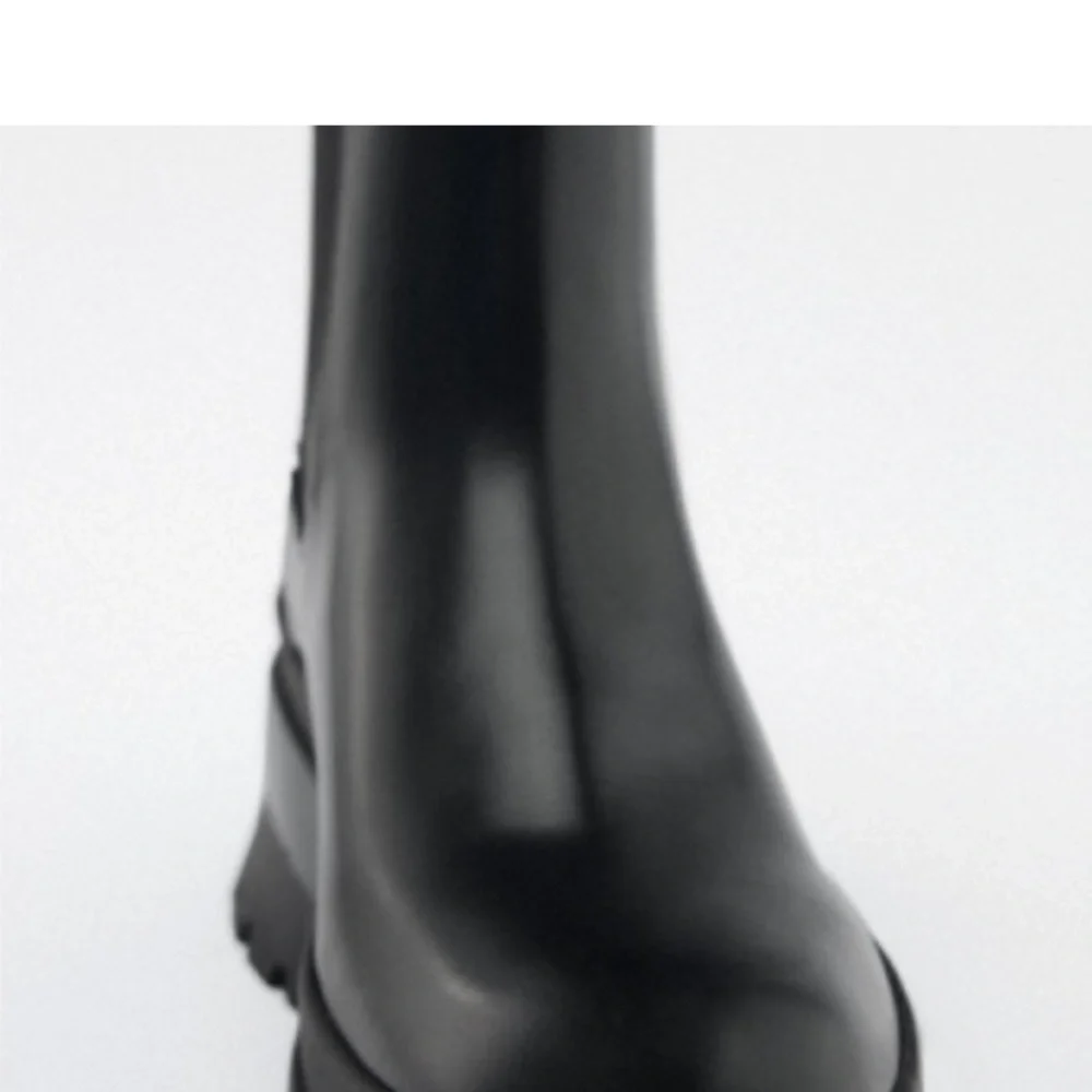 Zara chunky ankle booties some scuffs no rips or tears 
38. - Picture 5 of 13